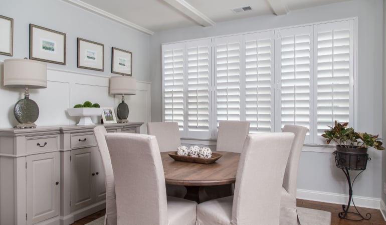  Plantation shutters in a Chicago dining room.